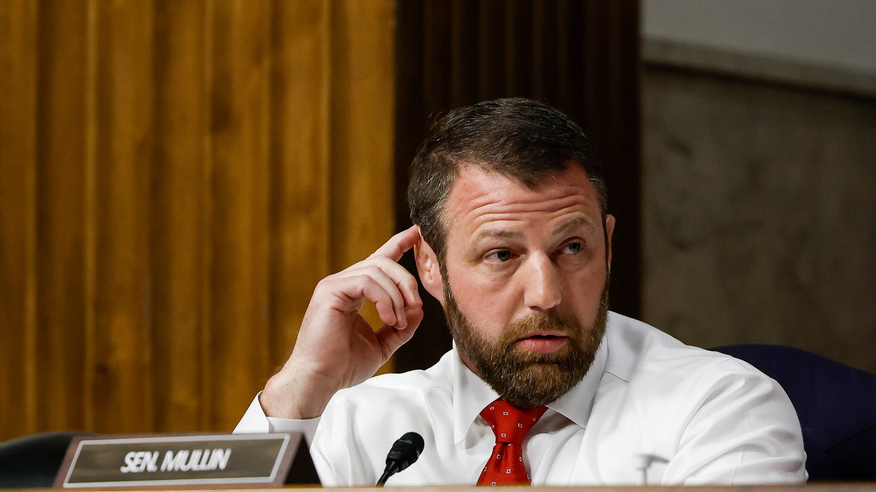 Mullin had a very different take on the leaked racist Young Republican group chat than Vice President Vance.  / Anna Moneymaker/Getty Images