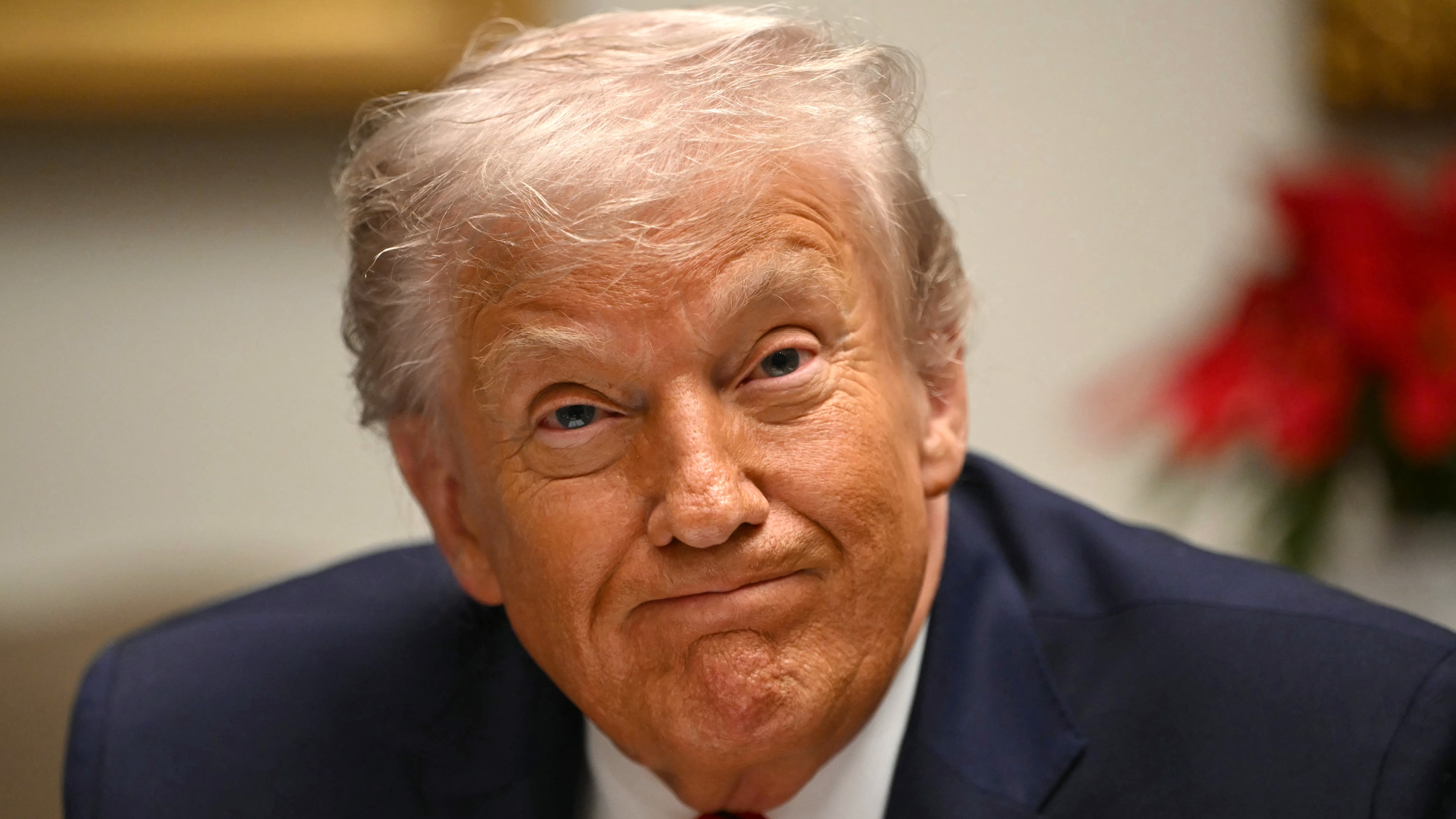 Billionaire Trump, 79, Admits Voters Aren’t Buying Any More of His BS on the Economy