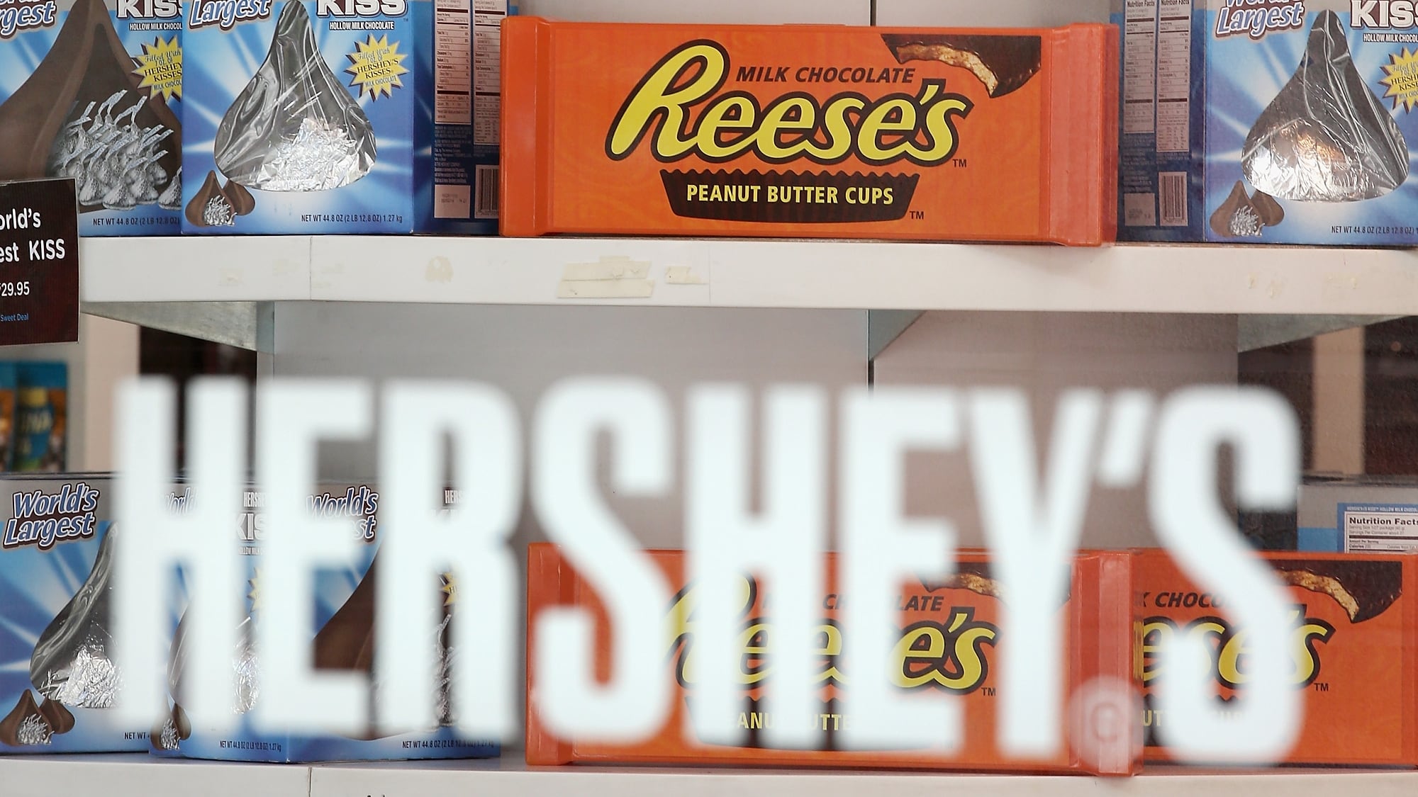 Family of Reese’s Butter Cup Founder Is Furious at Hershey