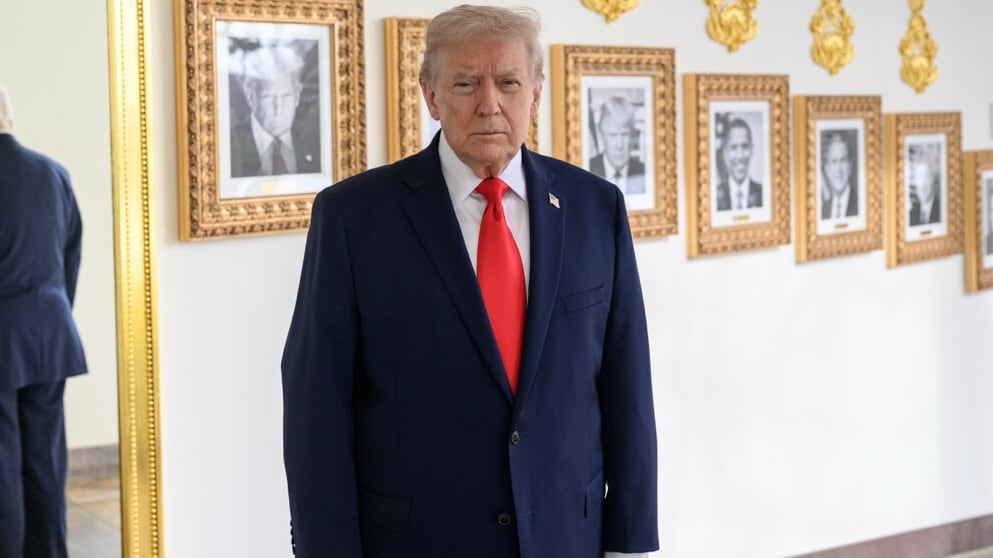 Trump Is Already Weighing Pardons for His Inner Circle