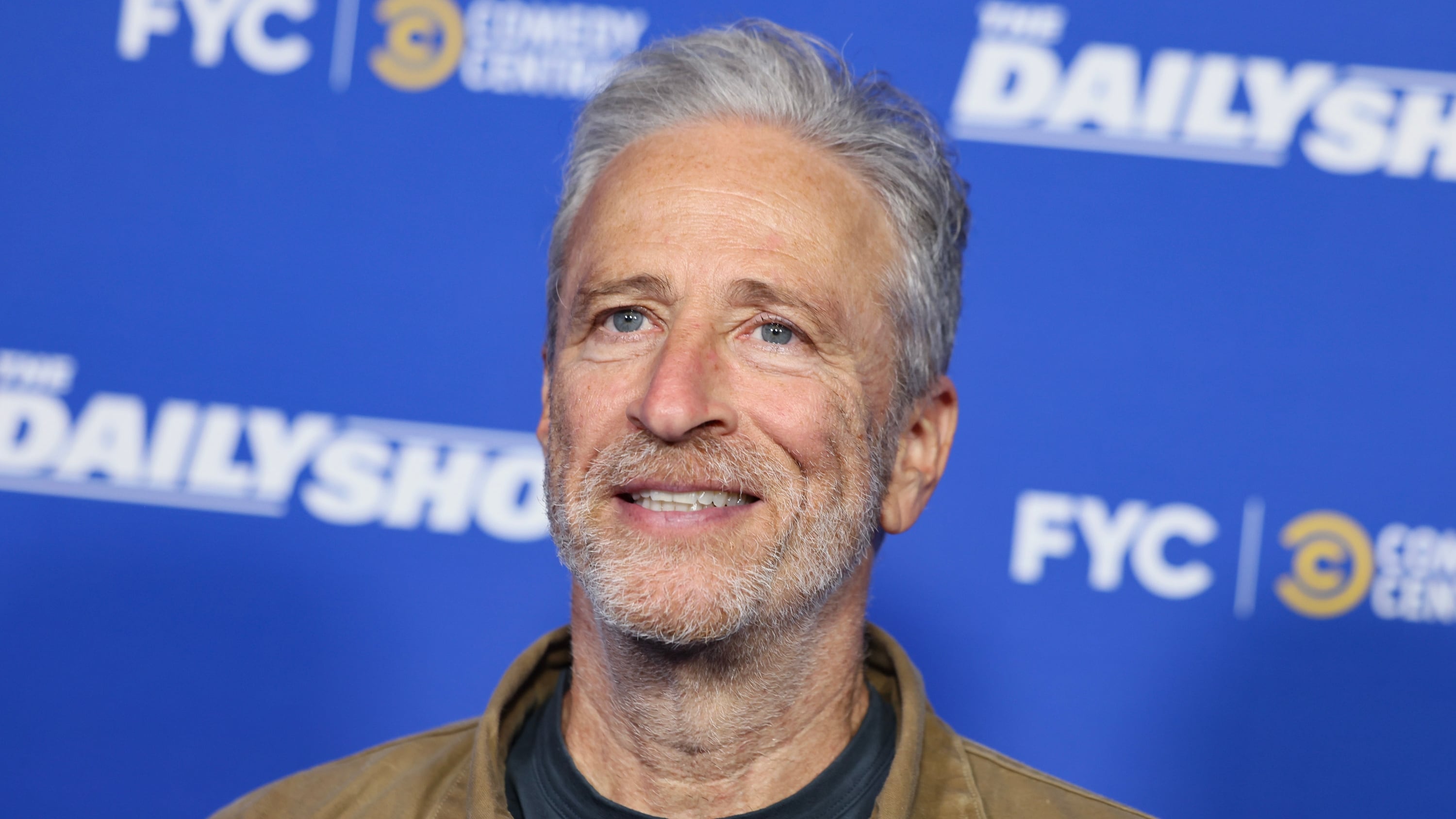 Jon Stewart Makes History With Journalism Award After Sticking It to Trump