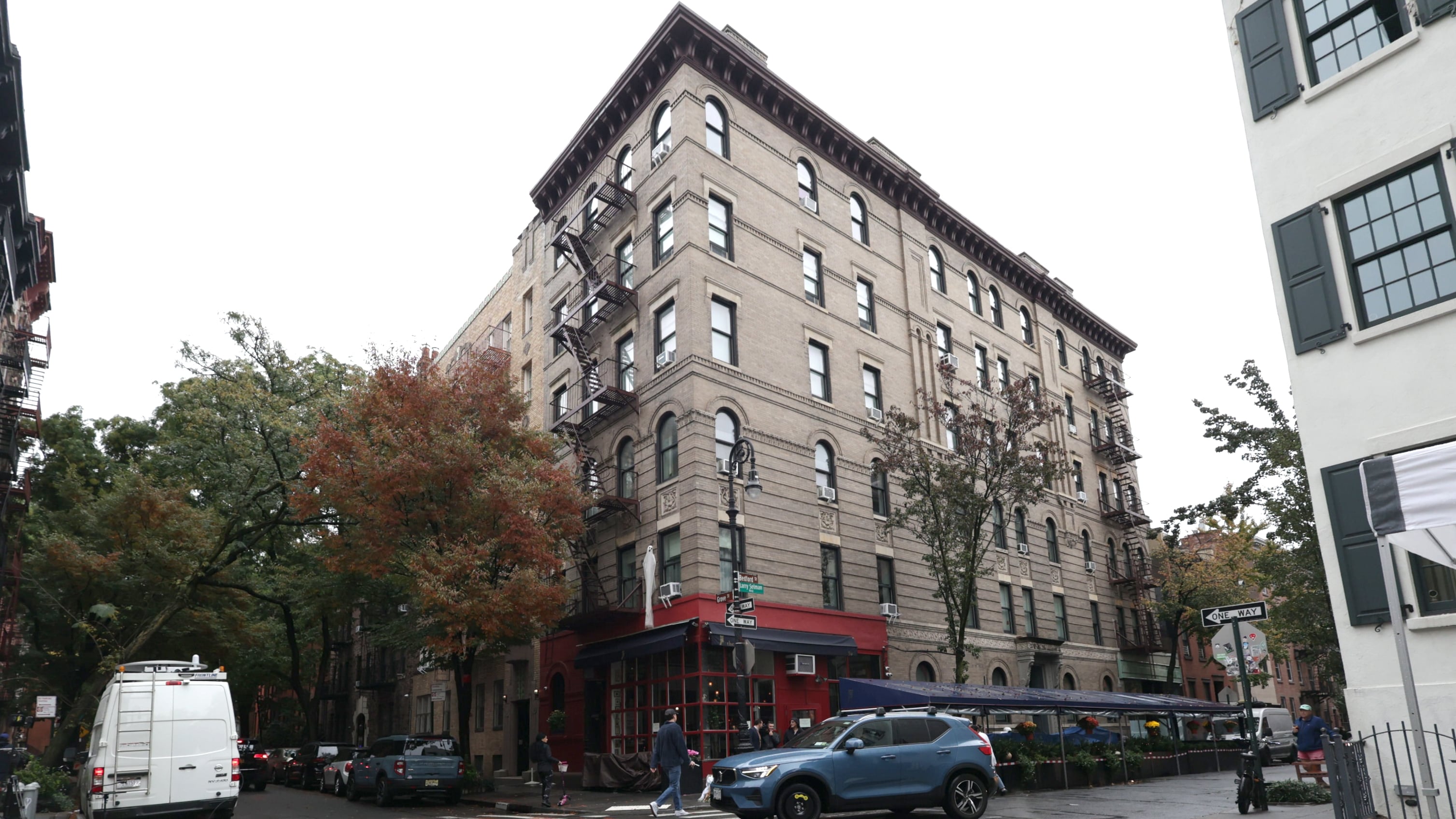 Iconic ’90s Sitcom Apartment Building Sells for $32M