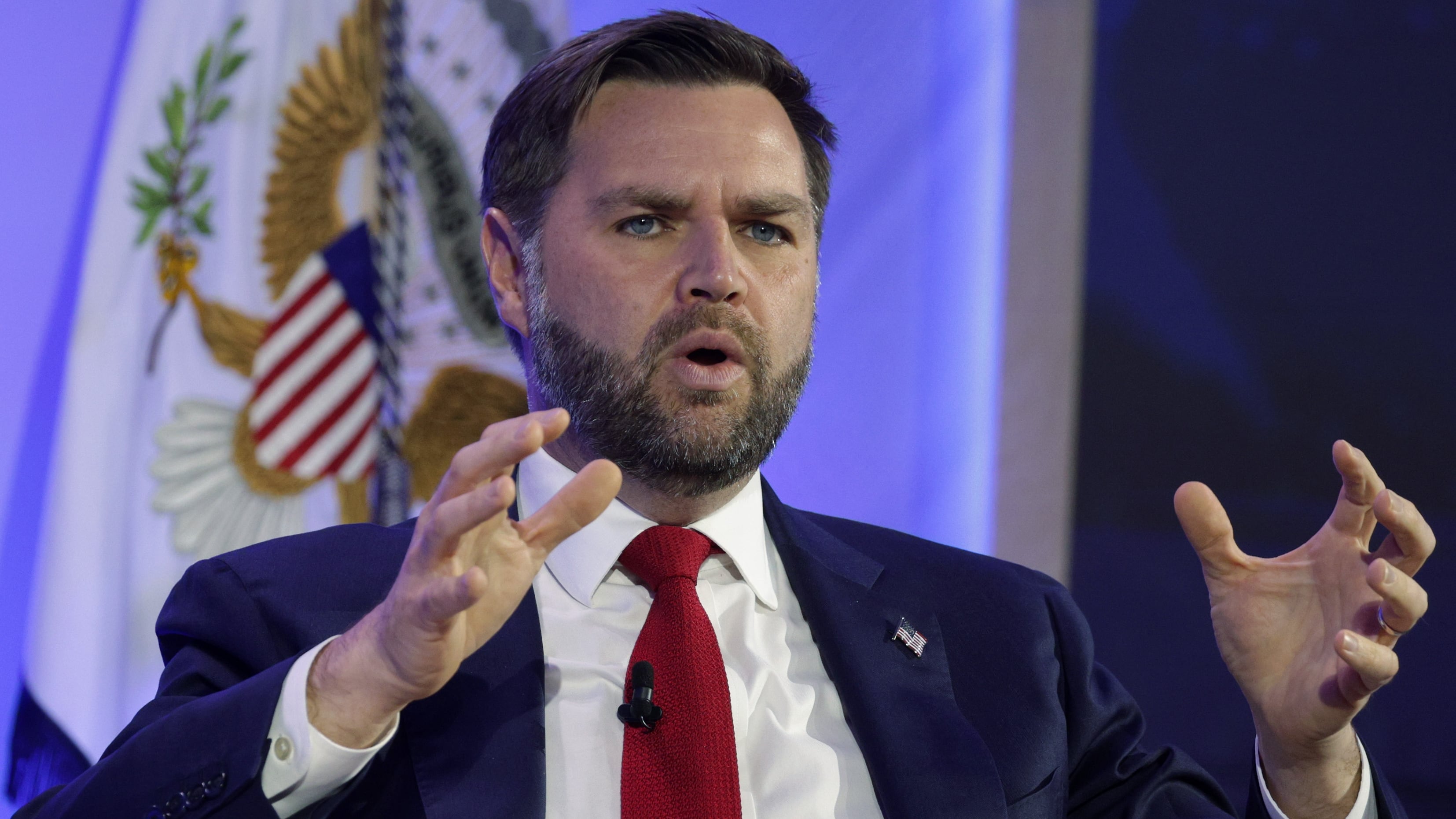 Top Republicans Refuses to Endorse JD Vance for 2028 Run